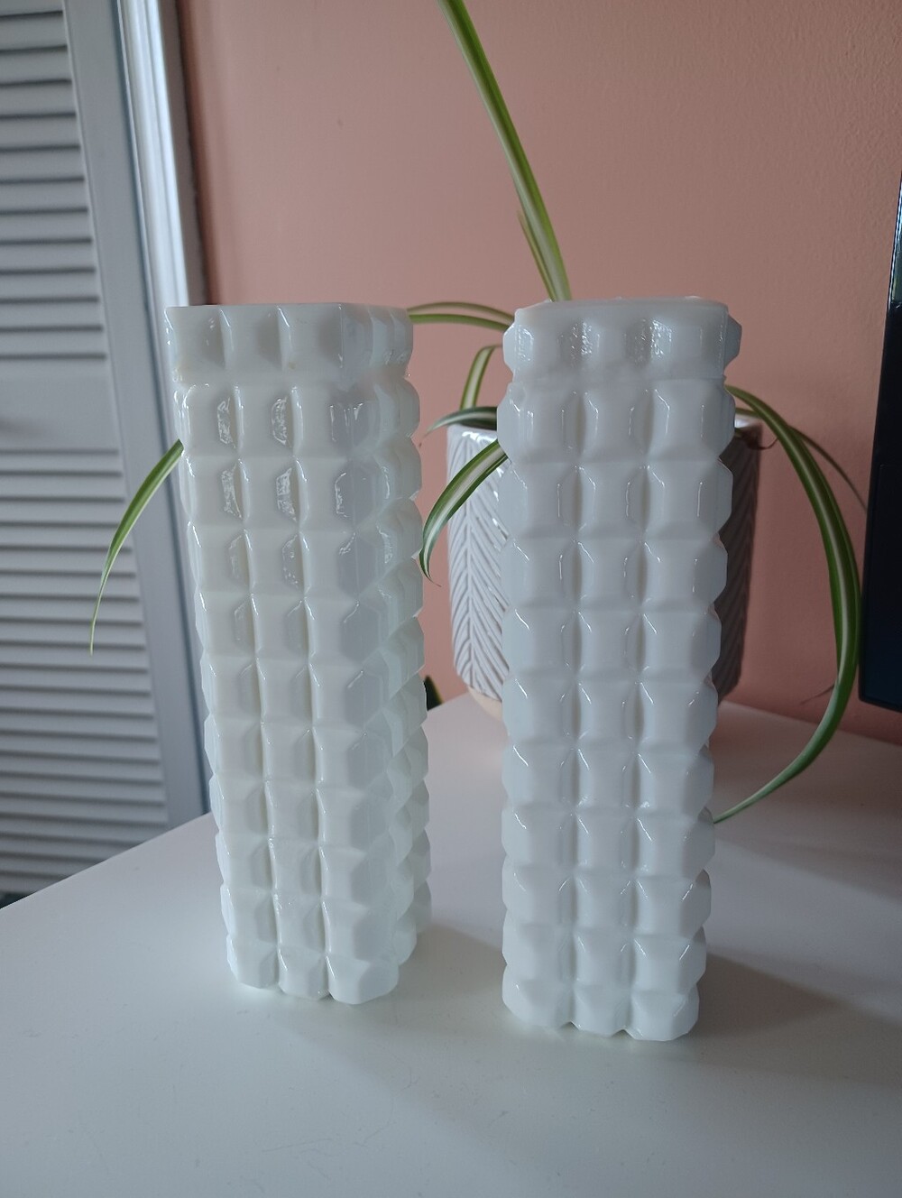 Vintage Milk Glass Bud Vase Set Of 2 Textured Waffle Quilted Pattern E.O. BRODY